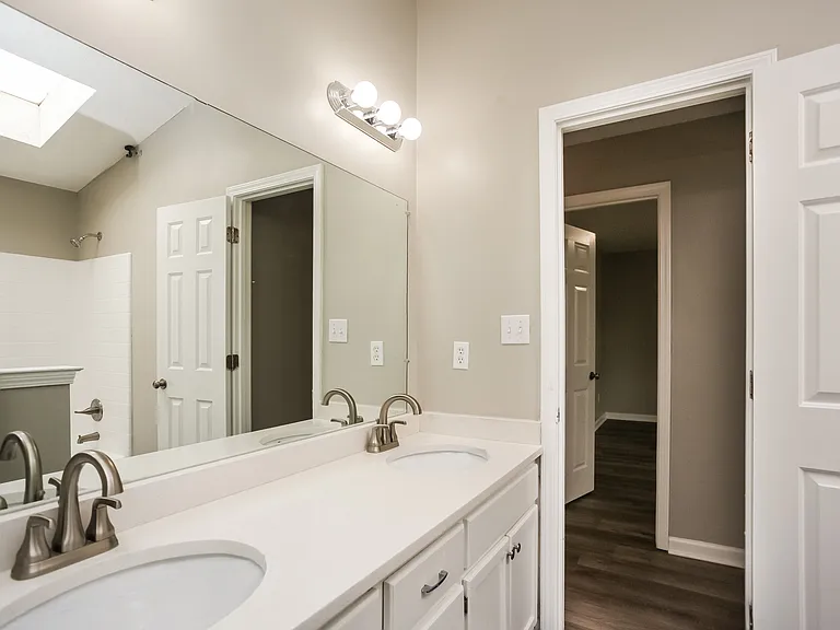 4466 Dawn Oaks Cv — Photo 12