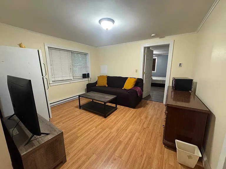 23 Grace Ave #1 — Photo 7