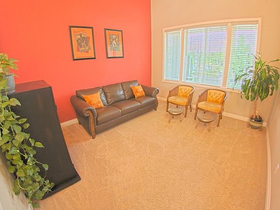 2nd image of 6633 188th Pl NE