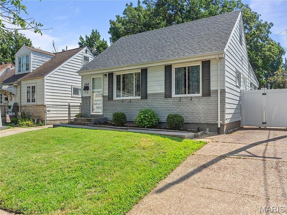 1st image of 3434 Regal Pl