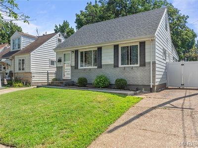 3434 Regal Pl, Saint Louis, MO, 63139