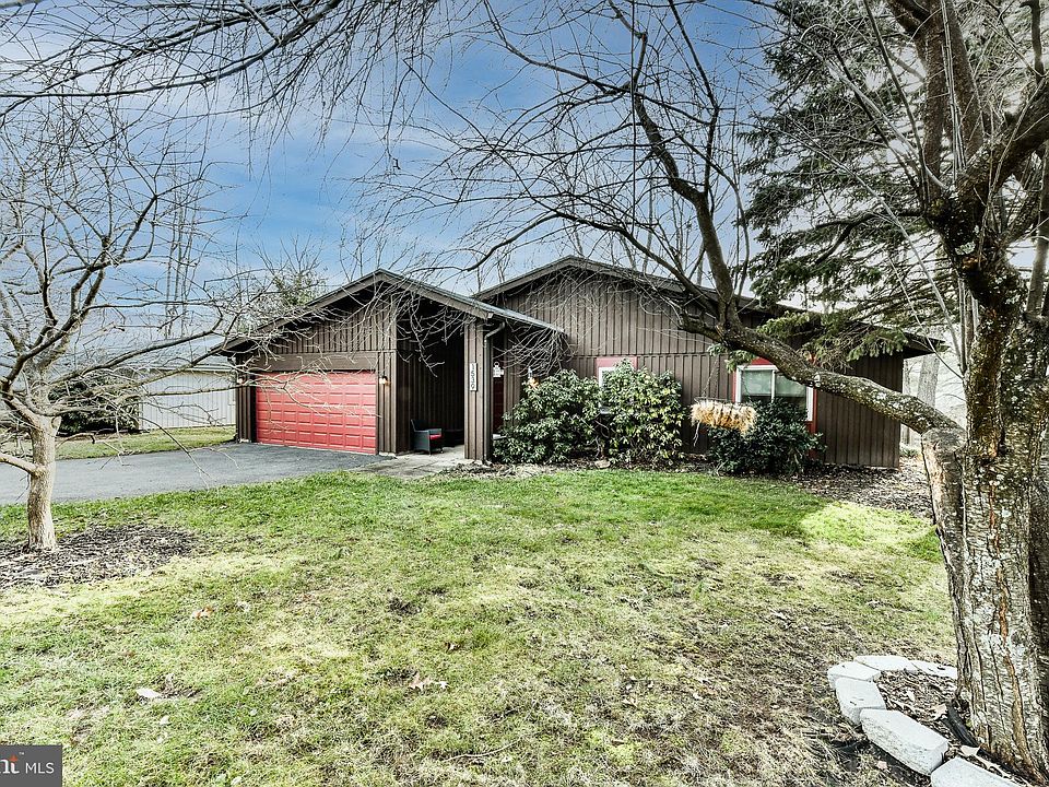 1539 Hiddenbrook Dr, Herndon, VA 20170 Zillow