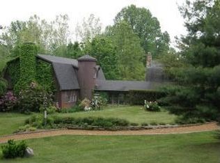 8221 N Neill Rd, Bloomfield, IN 47424