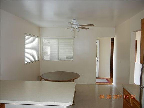 3rd image of 7521 Crary St