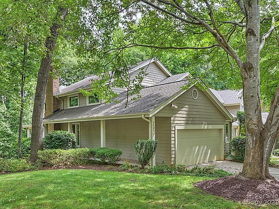 2nd image of 6401 Brookbury Ct
