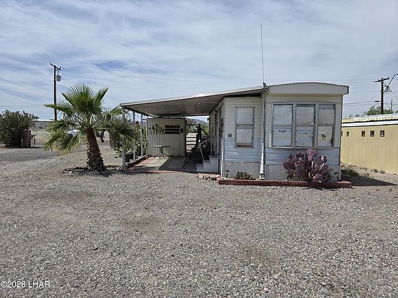 2nd image of 1555 Datig Dr