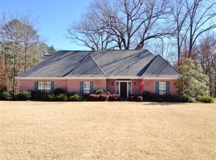 109 Cedar Hill Dr, Oxford, MS 38655