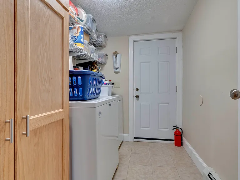 10 Dunn St #2 — Photo 13