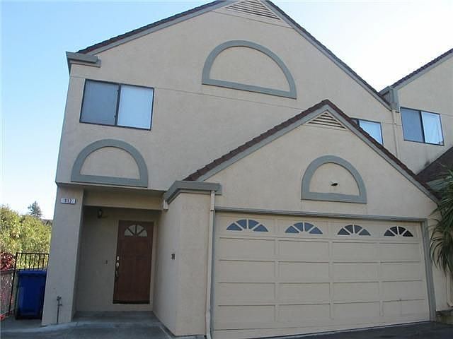 1st image of 912 Appian Knoll Ct