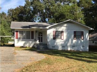 310 Myrtlewood Ave, Chickasaw, AL 36611
