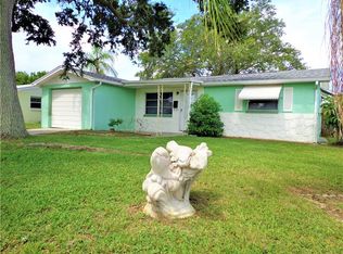 1103 Solar Dr, Holiday, FL 34691