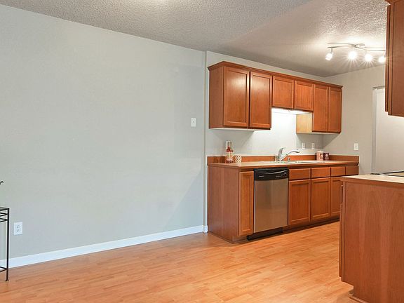 3rd image of 750 N 143rd St Unit 209