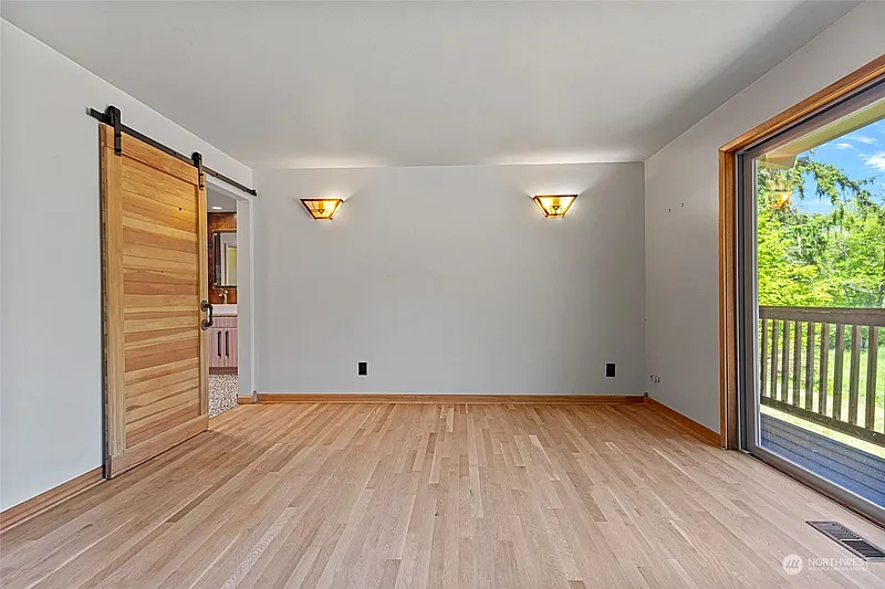 Thumbnail 16