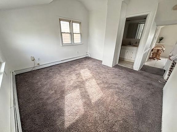 5th image of 329 Hamilton Ave Floor 2