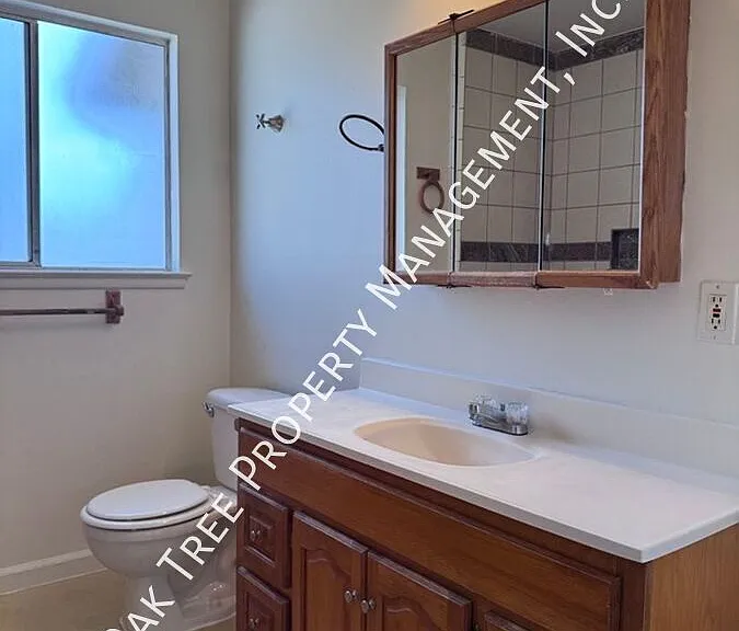 2744 Harvard Ave — Photo 13