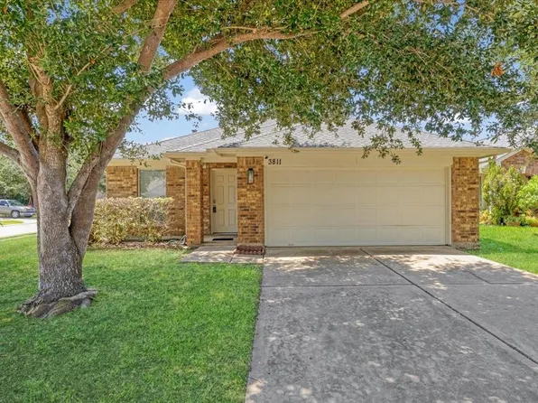 3811 Juniper Meadows Ln, Houston, TX 77053