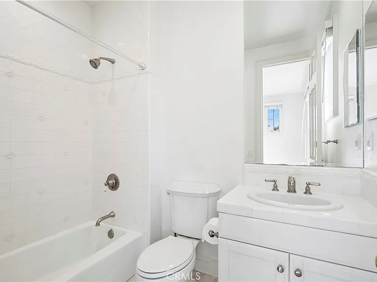 15 Jupiter Hills Dr — Photo 27