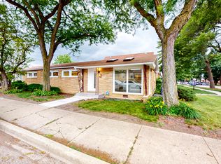 9301 S Union Ave, Chicago, IL 60620