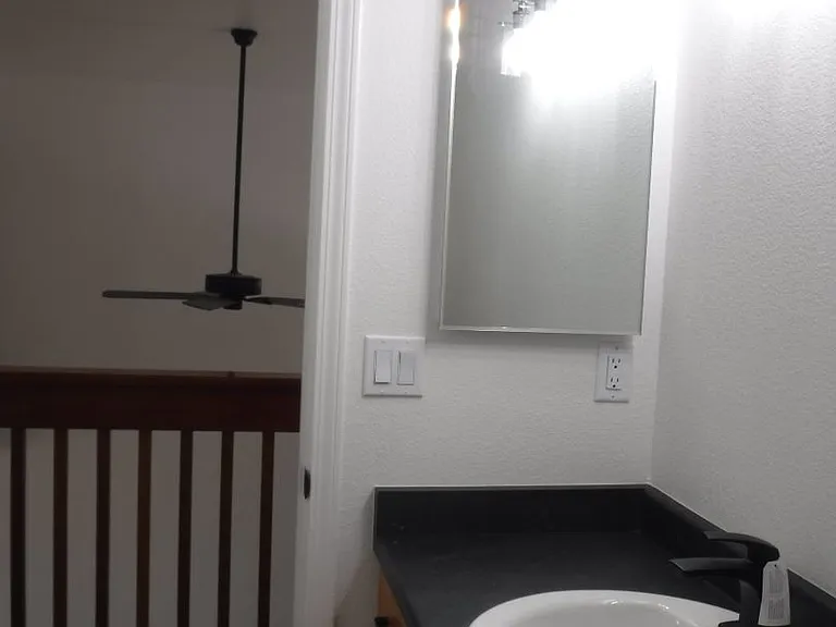 826 Cally Ct — Photo 8