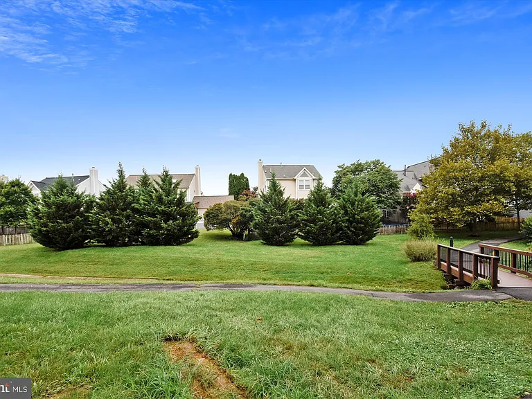 44030 Gala Cir — Photo 43