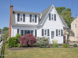 951 Mahoning St, Milton, PA 17847