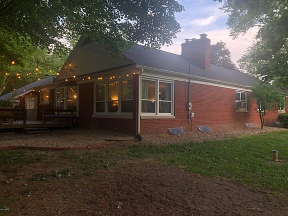 4th image of 16101 Merson Ct