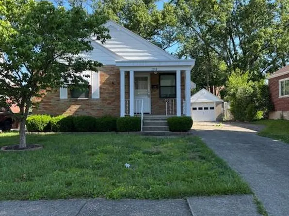 1918 Acorn Dr, Cincinnati, OH 45231
