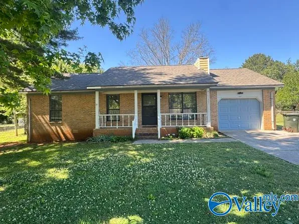 127 Colby Dr, Huntsville, AL 35810