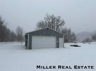 2706 Patterson Rd, Wayland, MI 49348