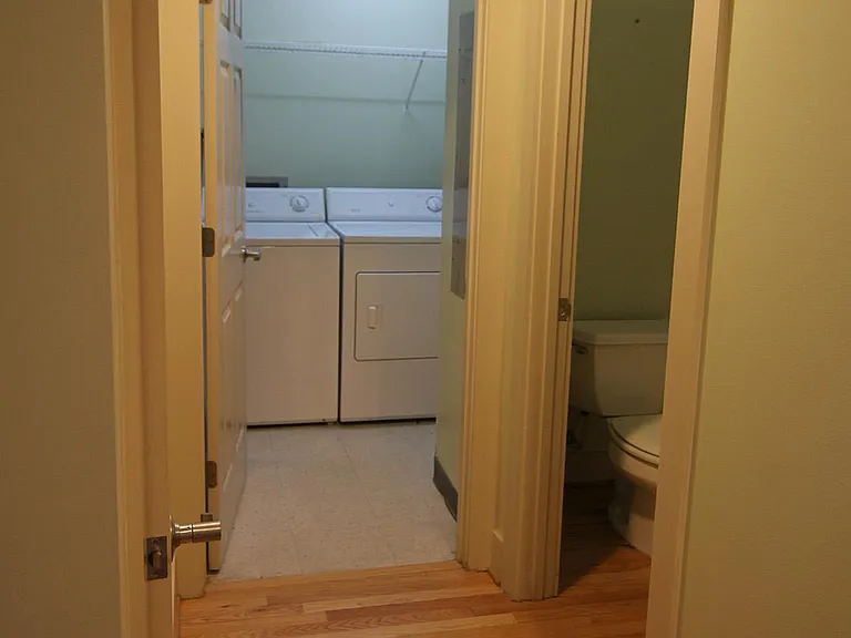 790 N Ave NE #106 — Photo 10