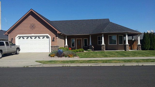 1st image of 2727 Castle Stones Ct