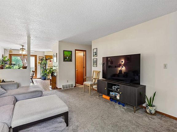 5th image of 1144 Mormon Trek Blvd