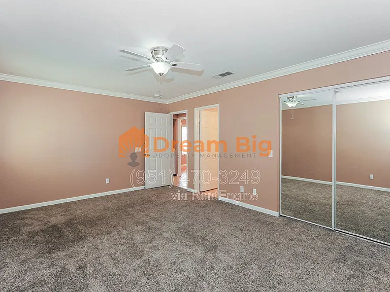 1493 Evergreen Ave — Photo 16