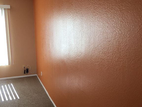 3rd image of 68 Sirnoble St