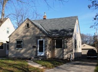 1352 S 89th St, Milwaukee, WI 53214