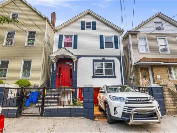 266 New York Ave #2, Newark City, NJ 07105