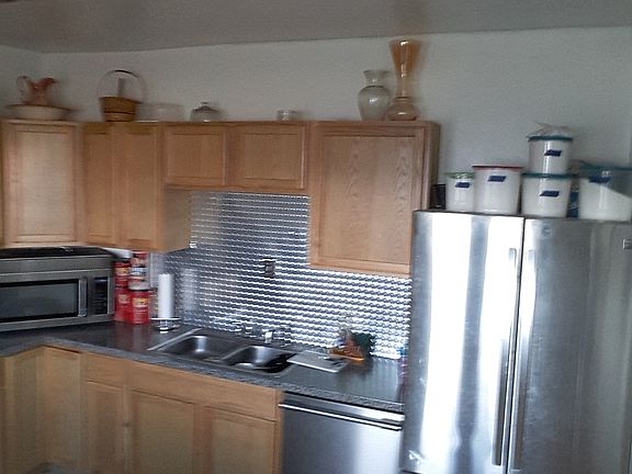 5th image of 1233 Raible Ave