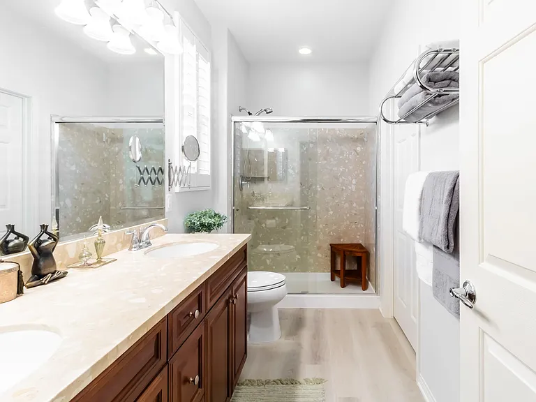 81098 Avenida Vidrio — Photo 19