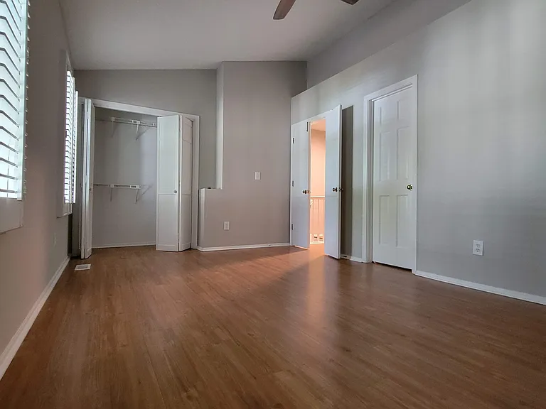 501 Wedgewood Way NE — Photo 21