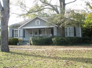 1307 Mill St, Camden, SC 29020