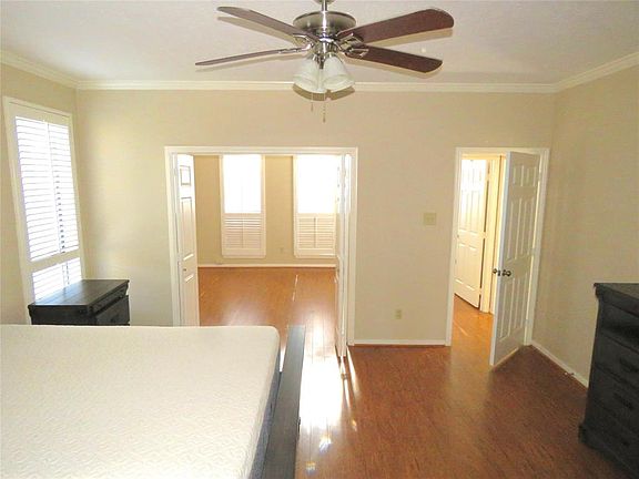 3rd image of 3603 Cypresswood Dr