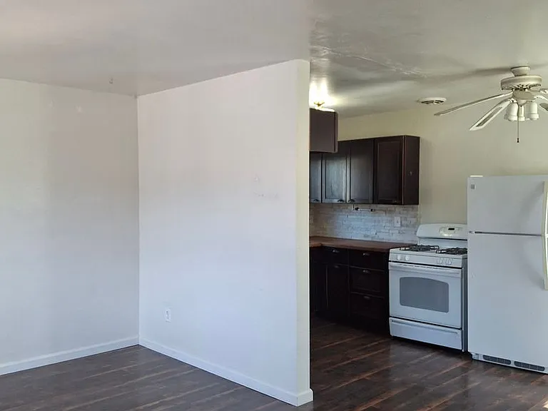 3231 Madison Ave — Photo 3