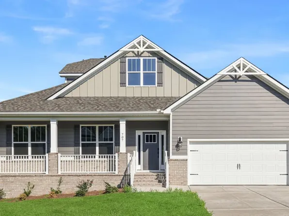 707 Catbird Ct, Pelzer, SC 29669
