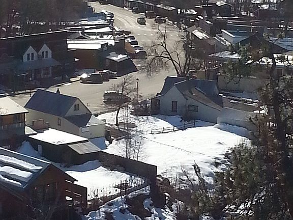 Pix of Lot in Town:from abve