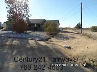15572 Heatherdale Rd, Victorville, CA 92394