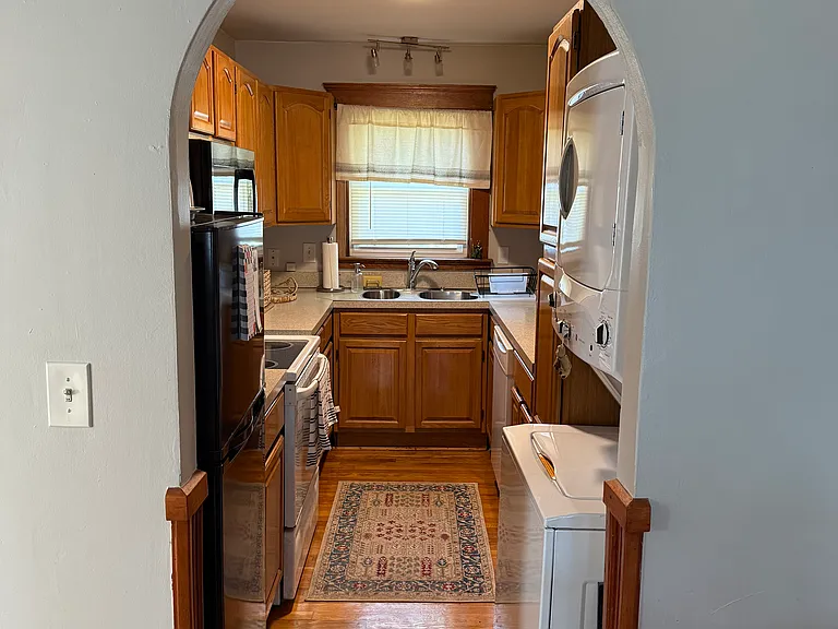 143 Read Ave — Photo 5
