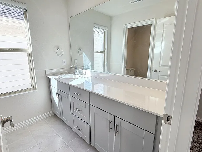 2653 Acadia Dr — Photo 30