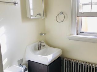 706 Fairmount Ave #B, Philadelphia, PA 19123