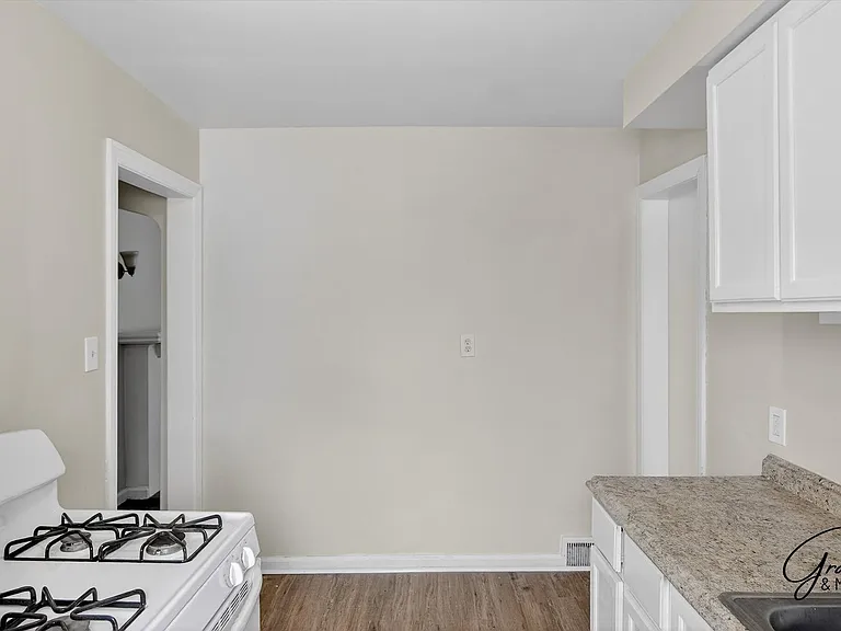 12200 Cheyenne St. - MartelRealEstate LLC — Photo 8