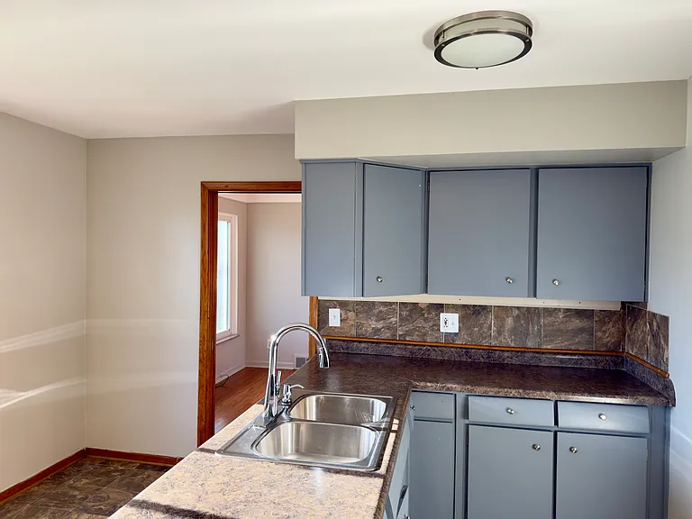 6590 Rockland St — Photo 11